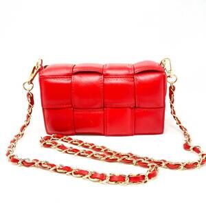 NEW GERMAN FUENTES saxon leather bag in red